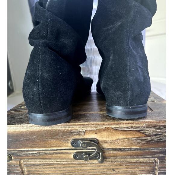 Silent D WINGLET Suede Flat Boots in Black - Picture 5 of 12